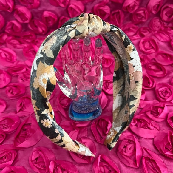Tasha Floral Twist Knot Headband In Black | ModeSens - Picture 3 of 5
